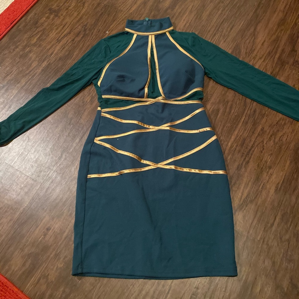 “Avatar” dress